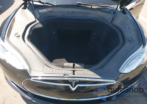 2014 Tesla Model S P85 z USA, uszkodzony, nr VIN 5YJSA1H19EFP36954